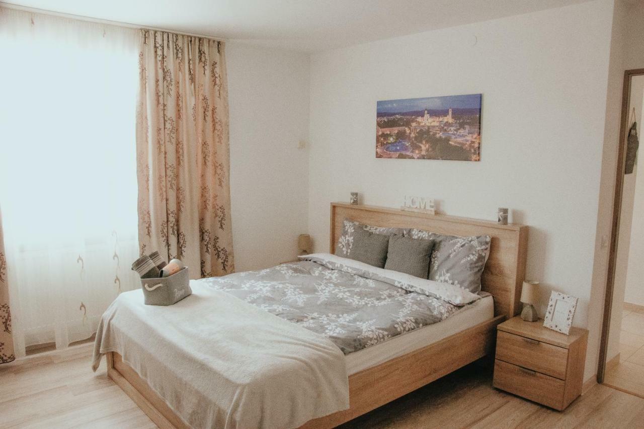 דירות אלבה לוליה Apartament 1 Decembrie מראה חיצוני תמונה